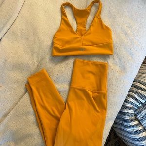 SET ACTIVE LUXFORM XS set